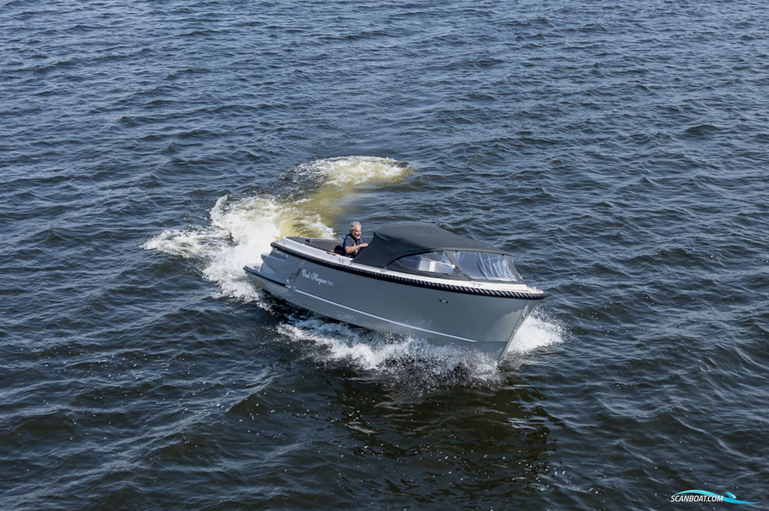 Oudhuijzer 740 Tender