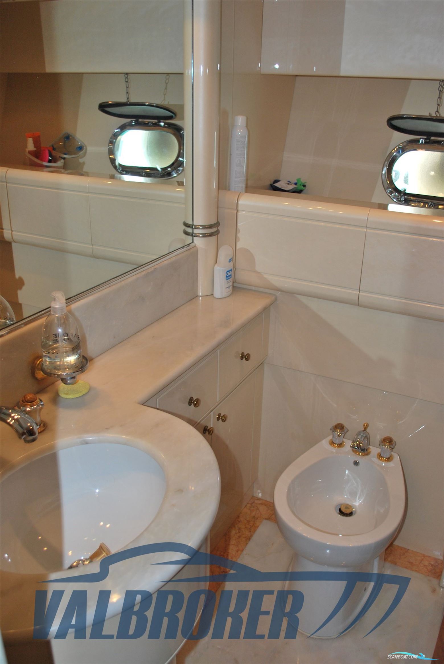 Overmarine Mangusta 72