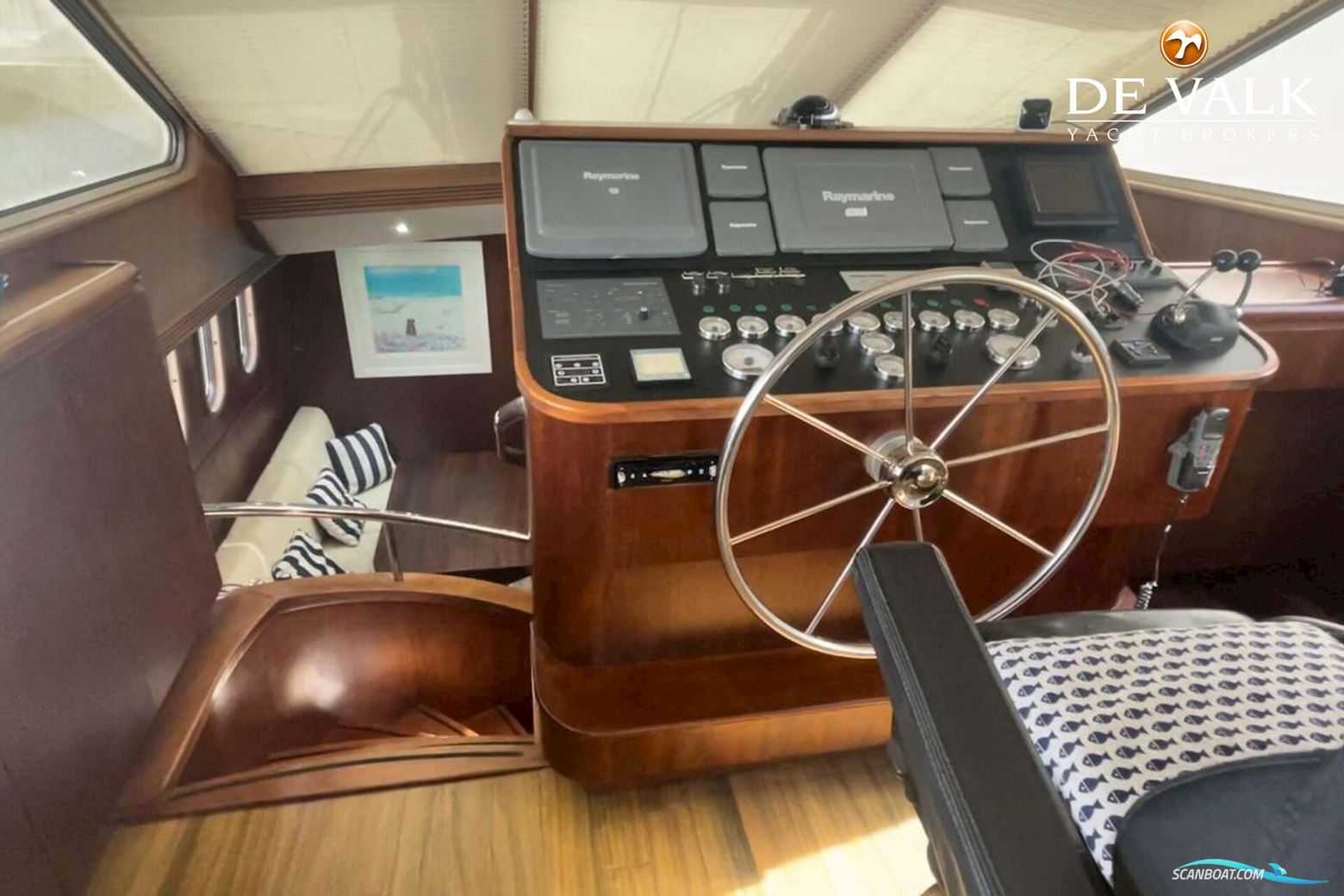 Pacific  Prestige 170