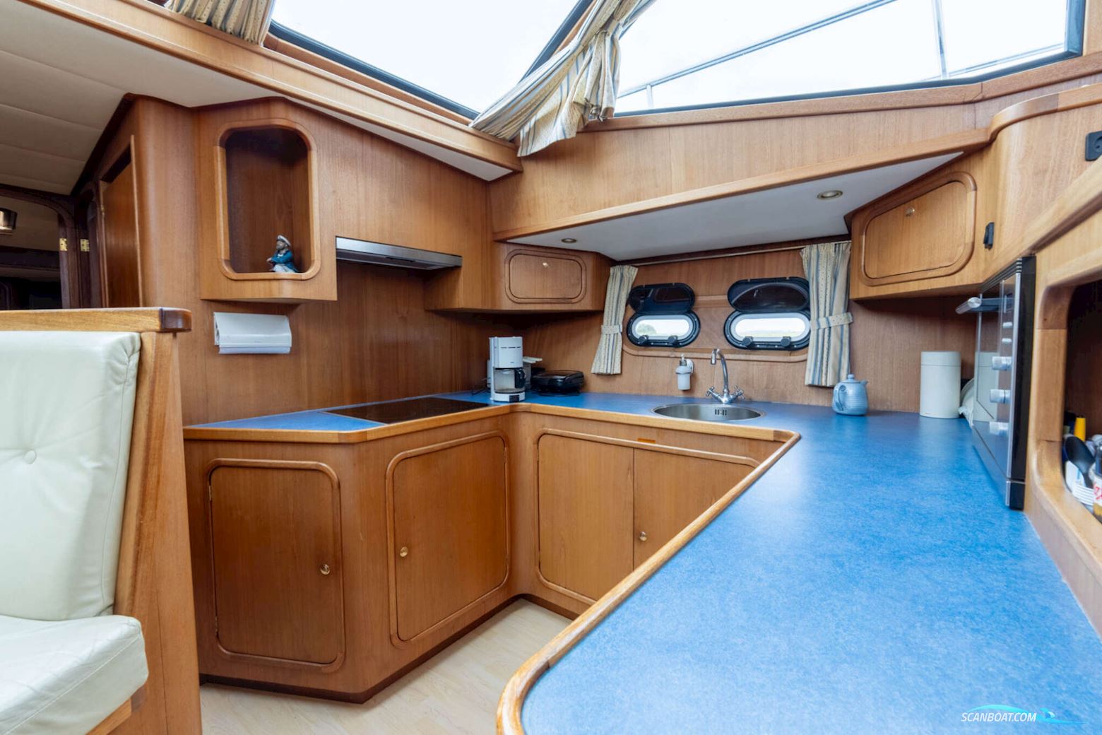 Pacific Allure 180 Cabrio