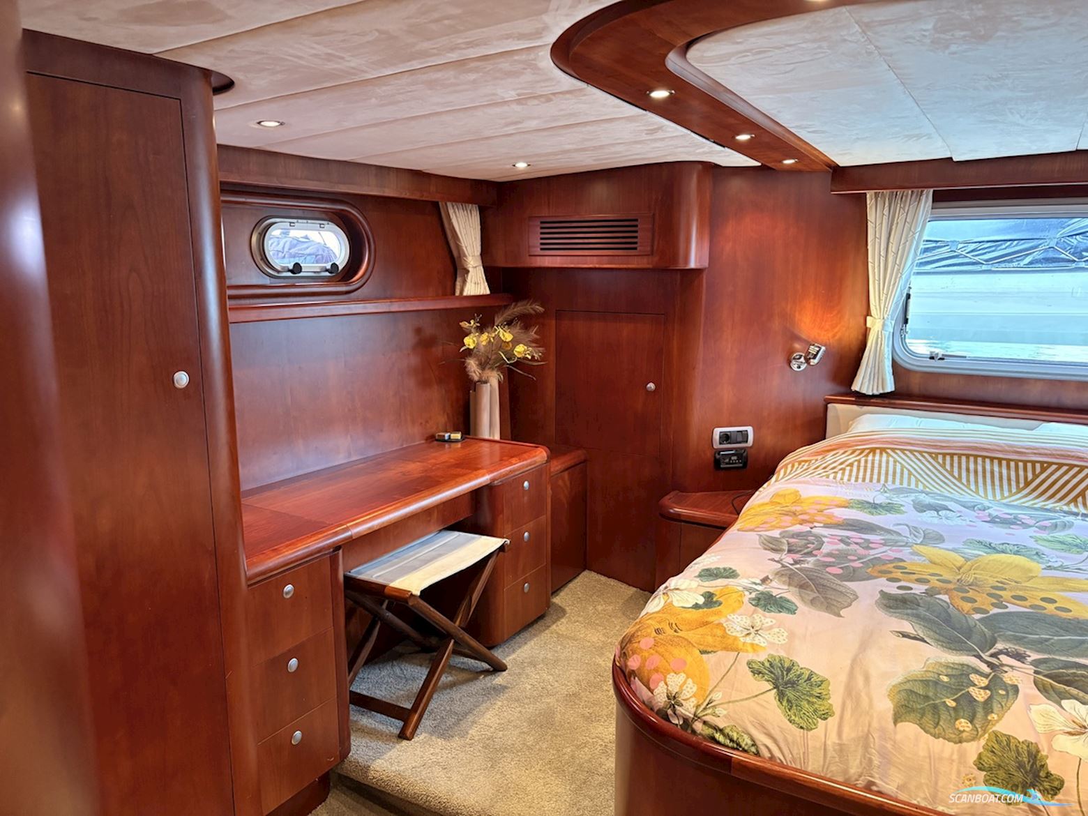 Pacific Prestige 190