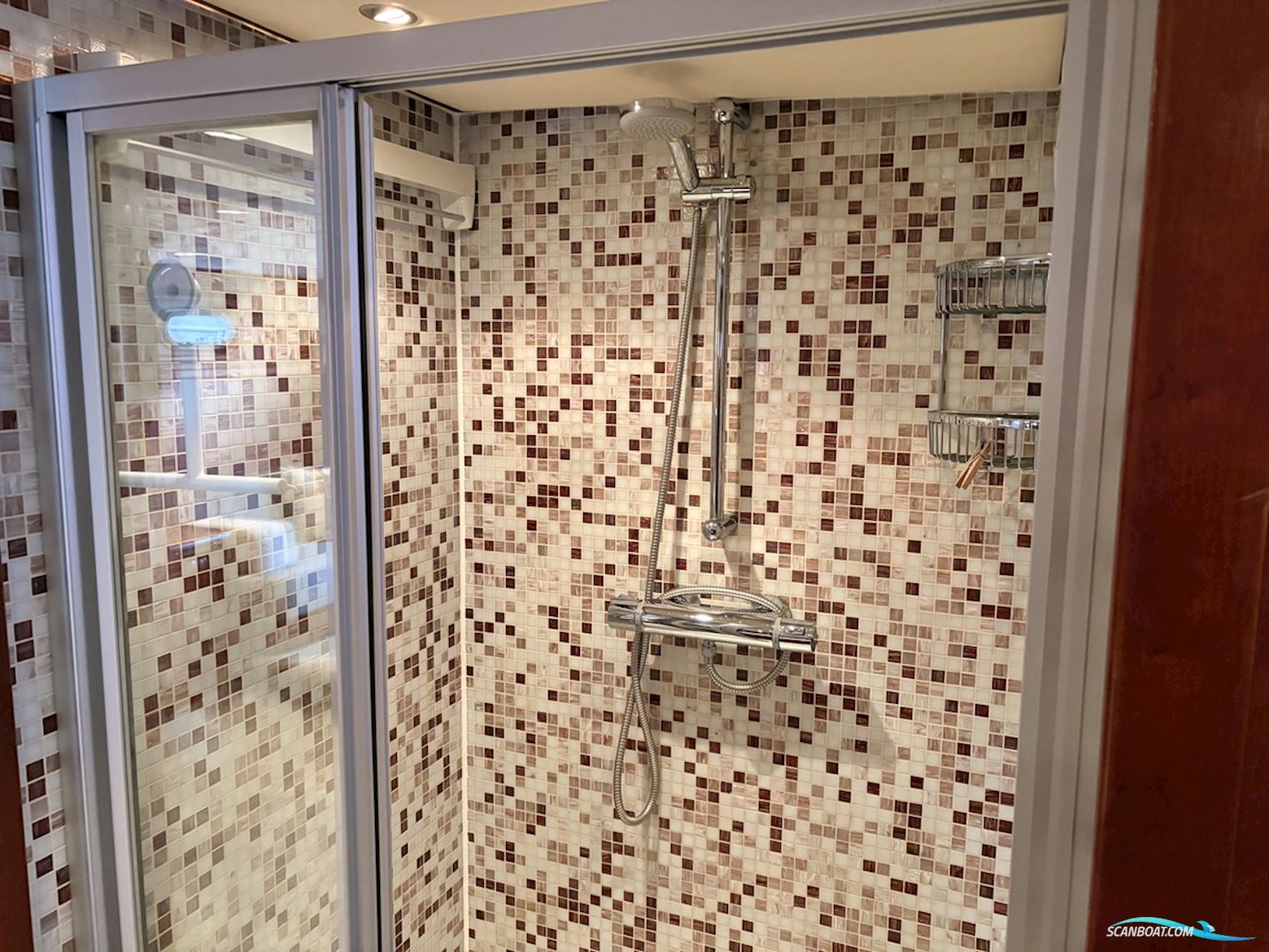 Pacific Prestige 190