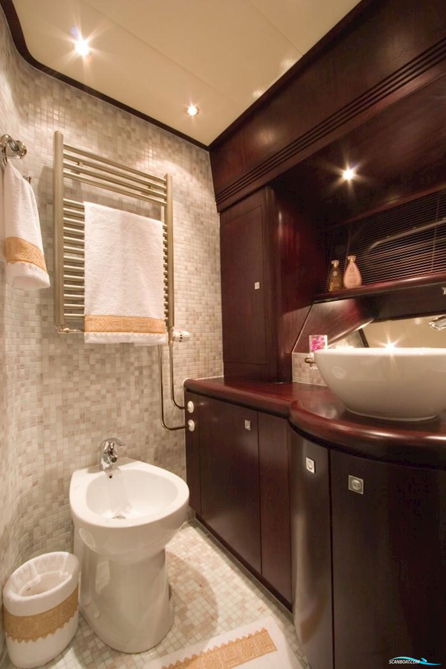 Pacific Prestige 200