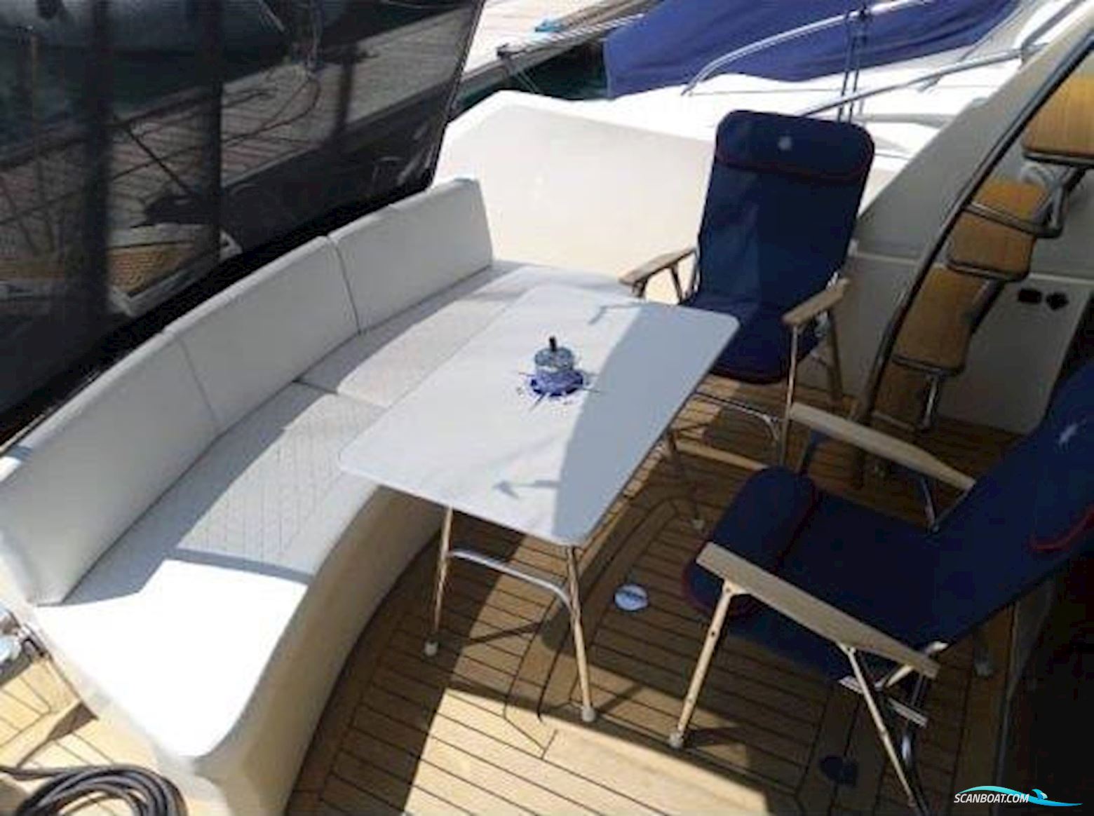 PALM Marine Islander 42