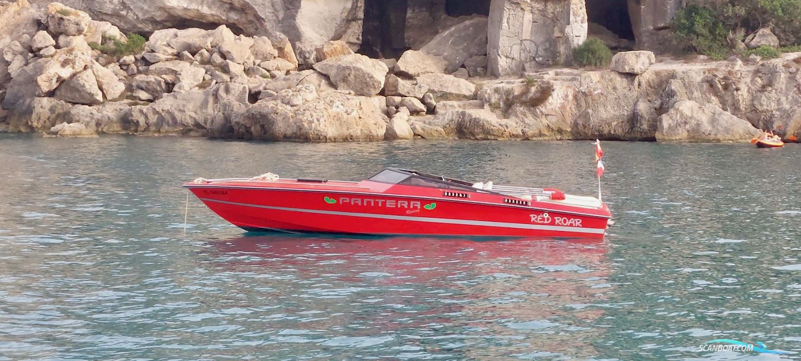 Pantera 24 Sport Motorbåt 1987, med Mercruiser Magnum V8 350 5,7L motor, Spanien