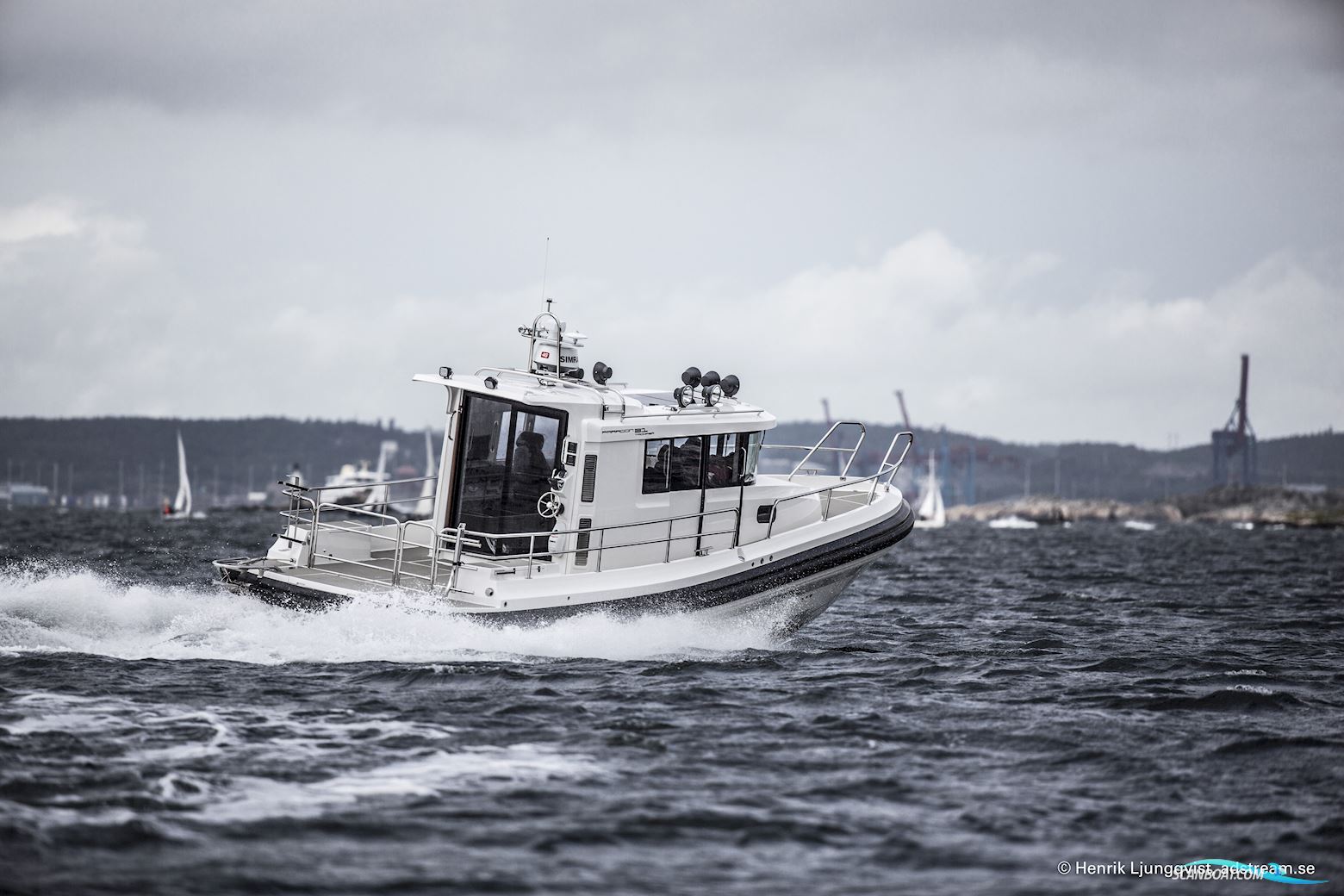 Paragon Yachts 31 Cabin