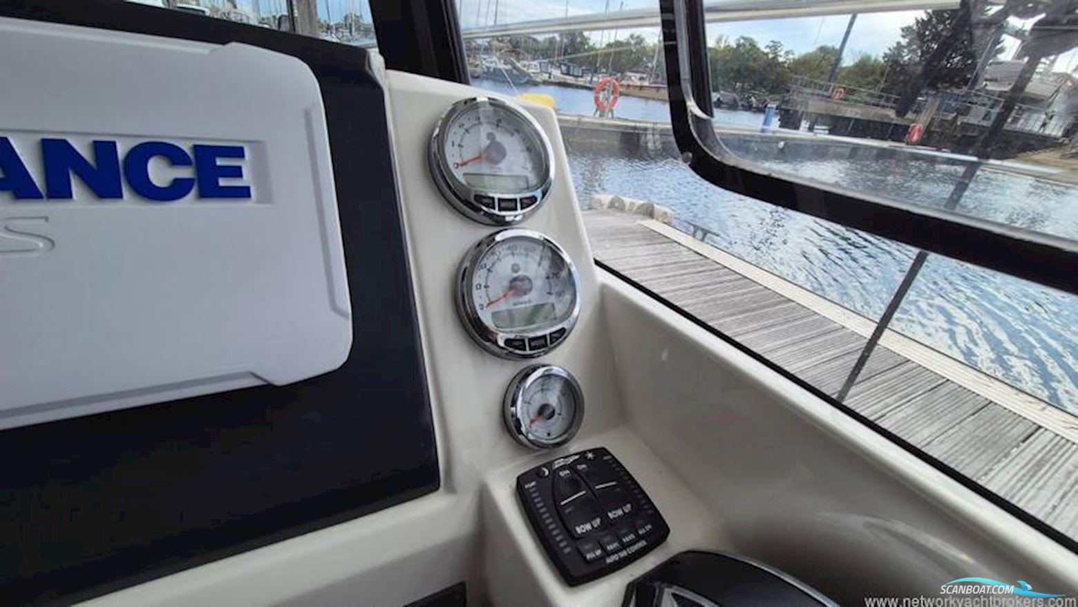 Parker 660 Weekender