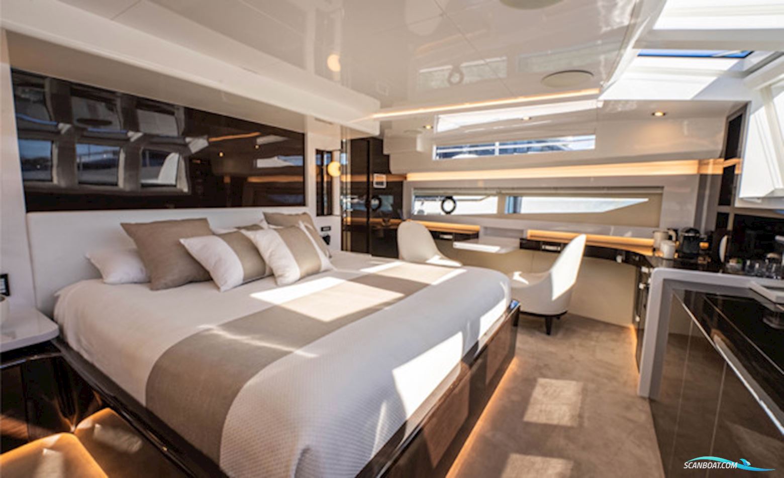 Pearl Yachts 95