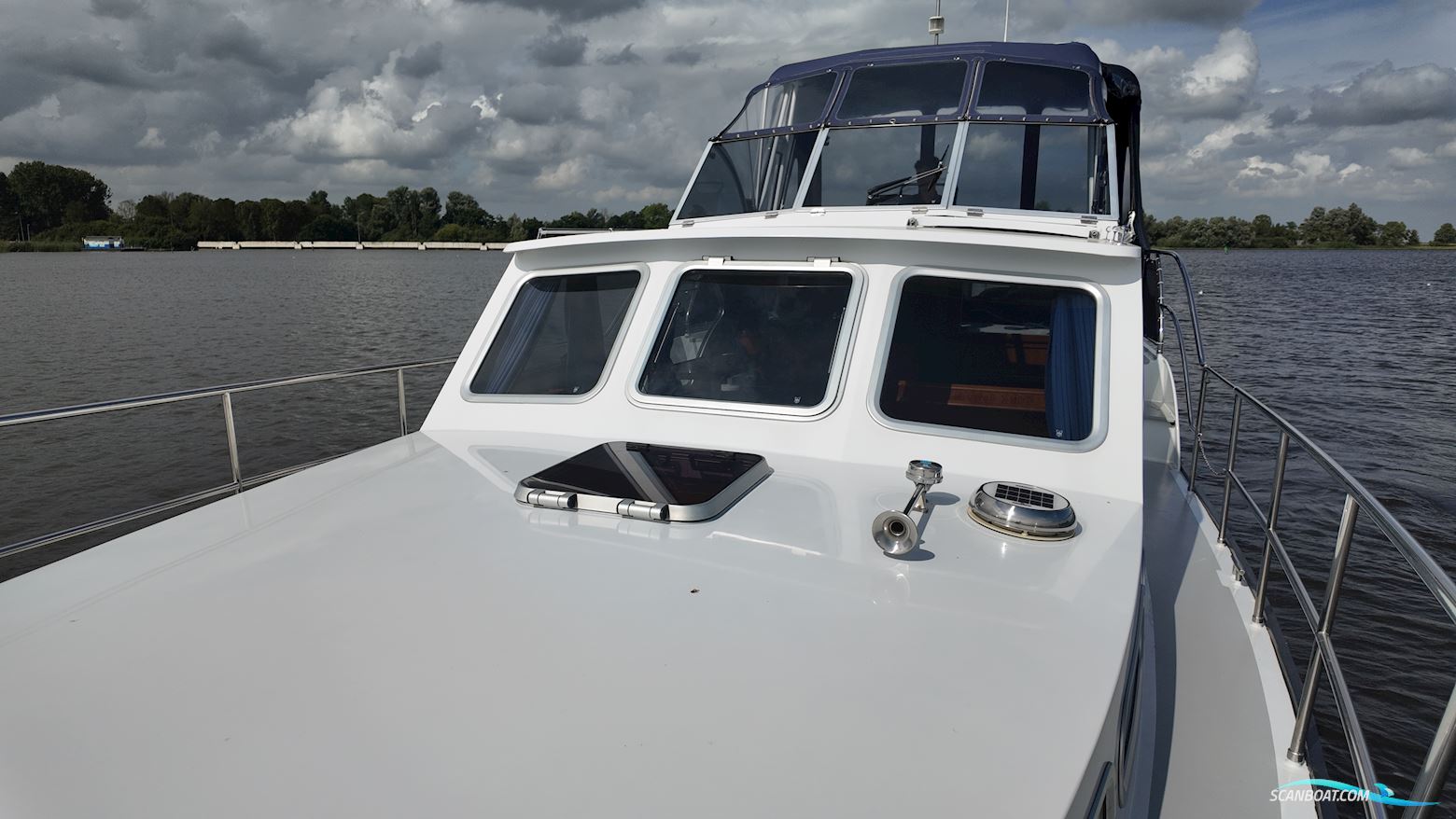 Pedro 35 Skiron