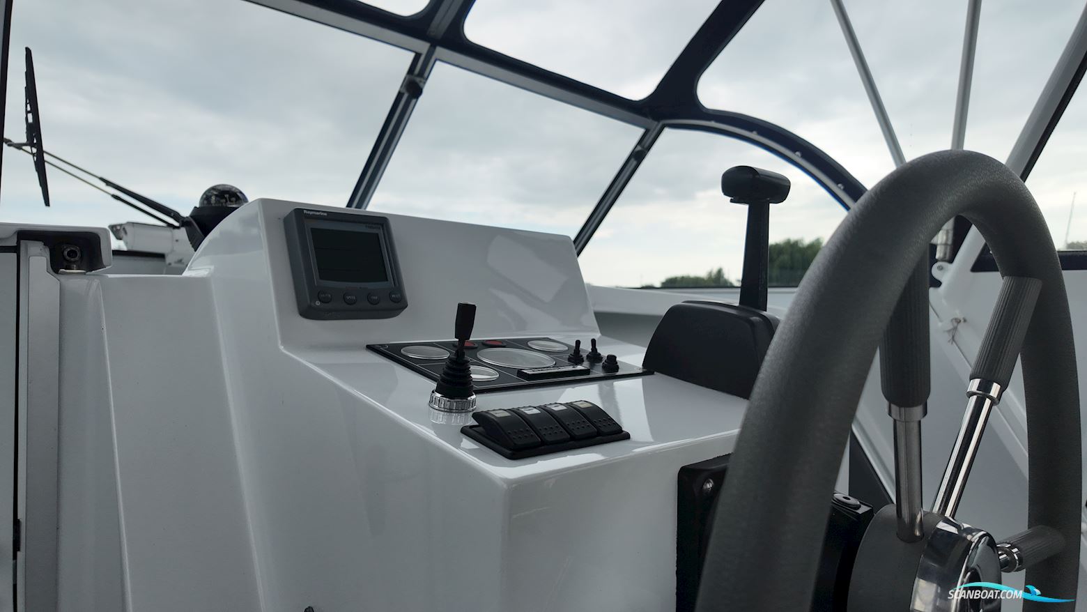 Pedro 35 Skiron