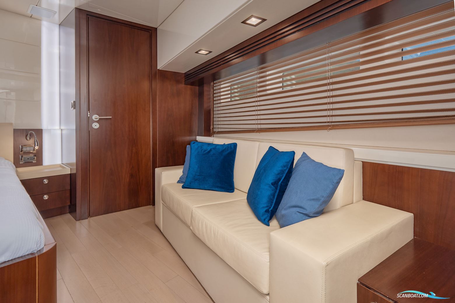 Peer Gynt Big Rubber Duck