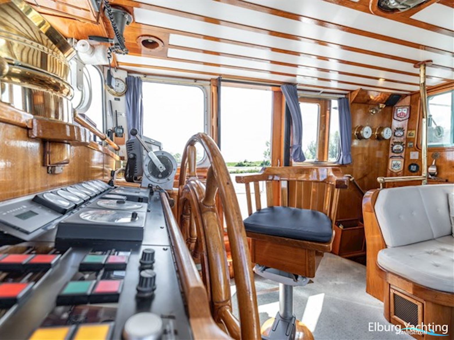 Pegasus II 16.71 - Vluchtschip