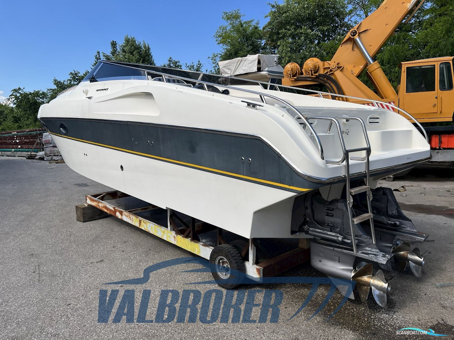 Performance Marine 907 Performance