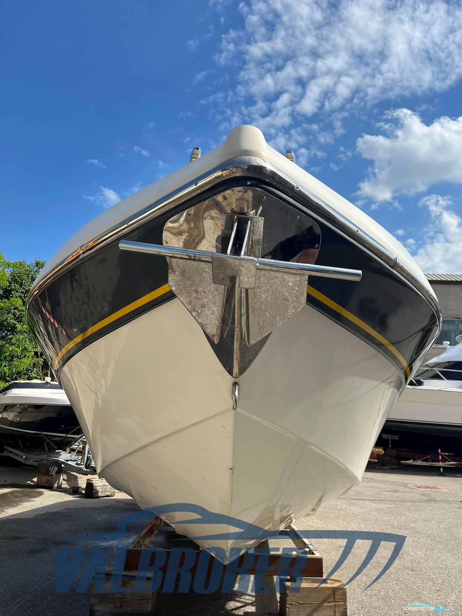 Performance Marine 907 Performance