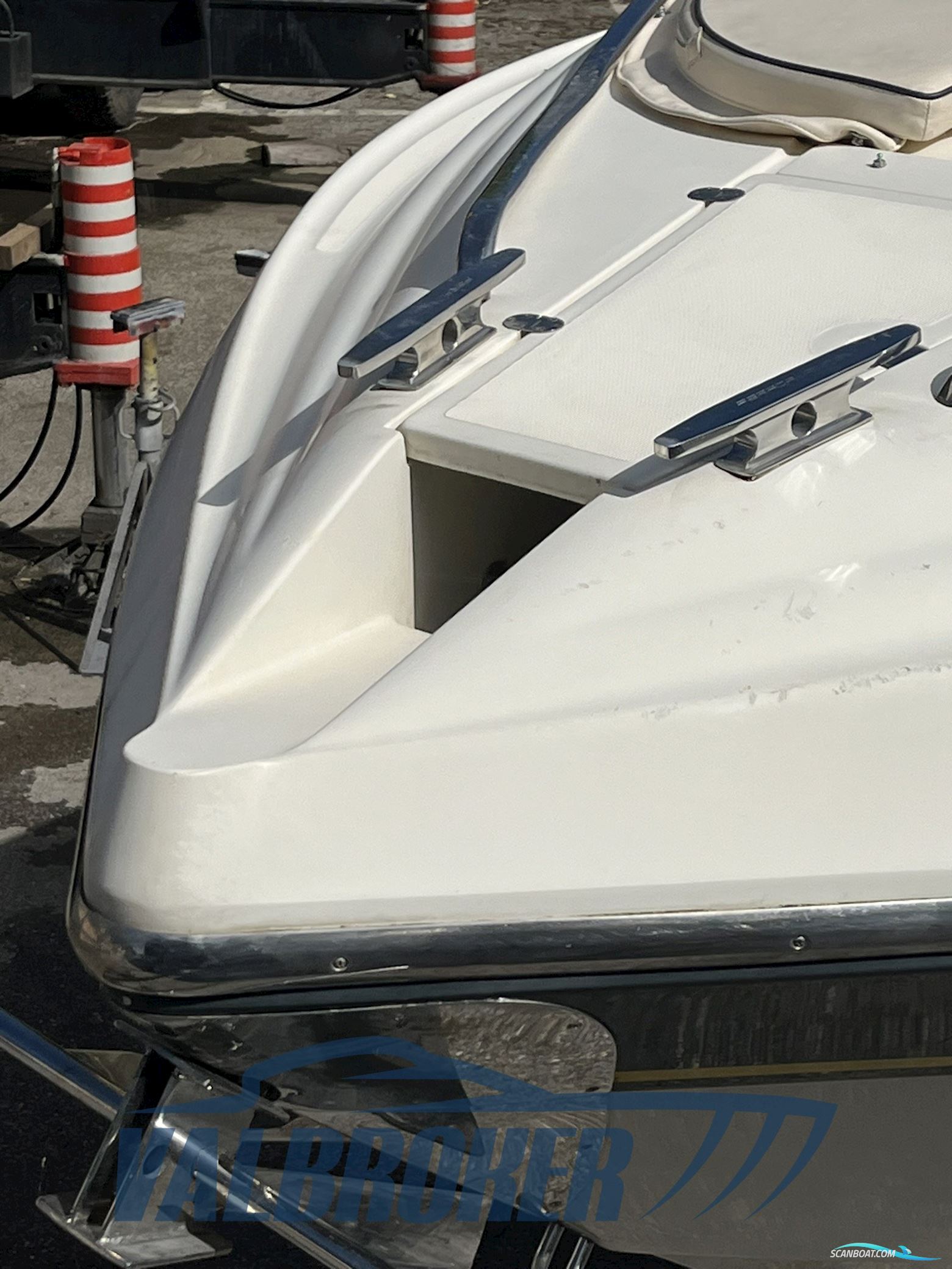 Performance Marine 907 Performance