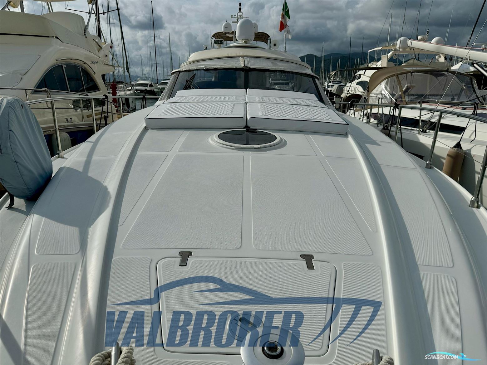 Pershing 45