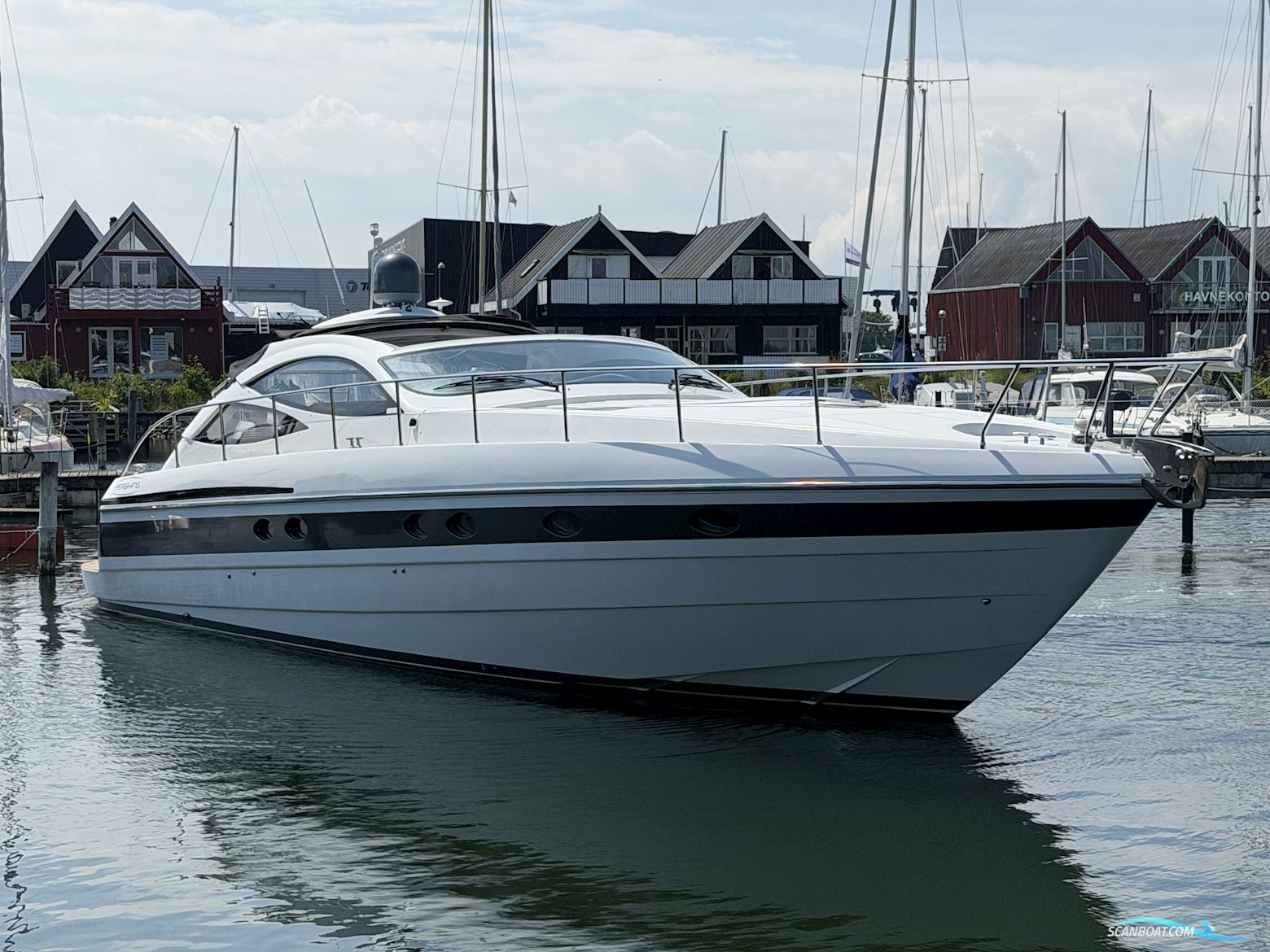Pershing 52 Motorbåt 2004, med Man V10 Diesel motor, Danmark