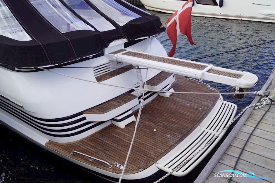 Pershing 54 - Unik Stand / Mint Conditon