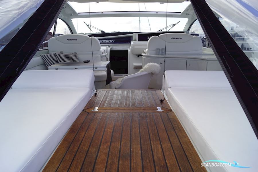 Pershing 54 - Unik Stand / Mint Conditon