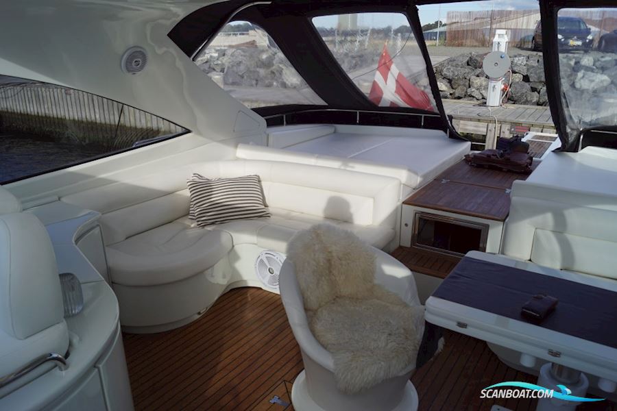 Pershing 54 - Unik Stand / Mint Conditon