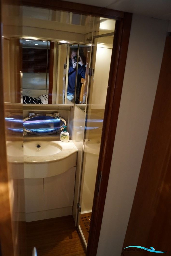 Pershing 54 - Unik Stand / Mint Conditon