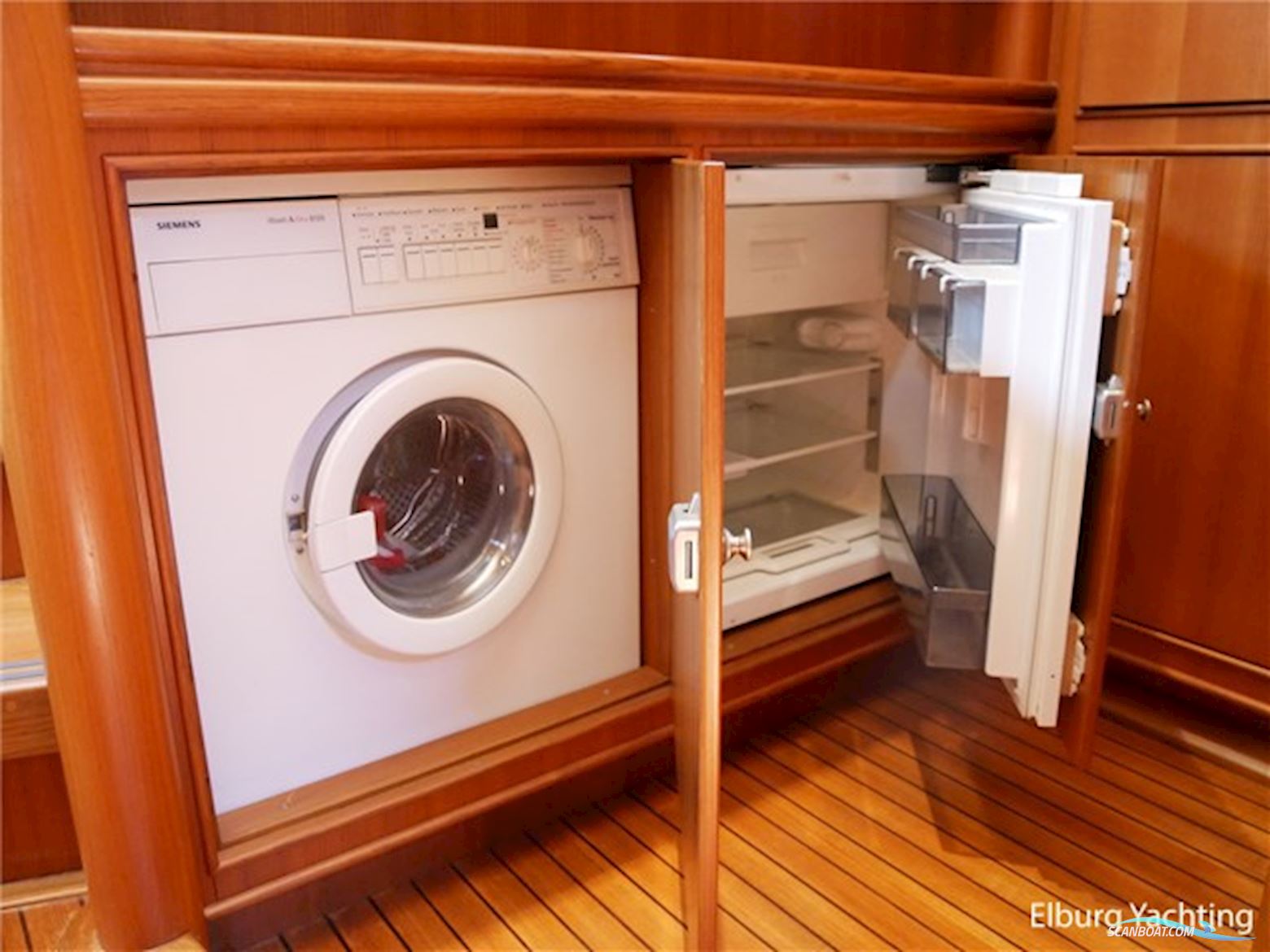 Pieter Beeldsnijder 58 - Open Pilothouse 