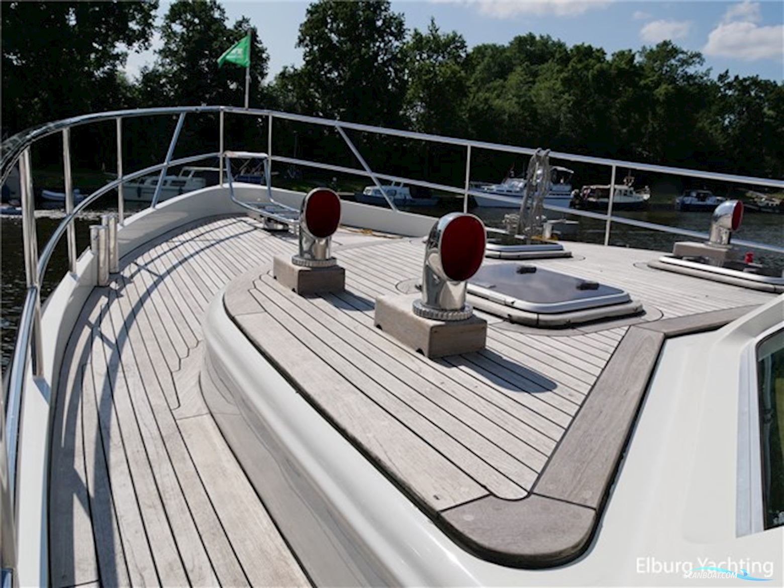 Pieter Beeldsnijder 58 - Open Pilothouse 
