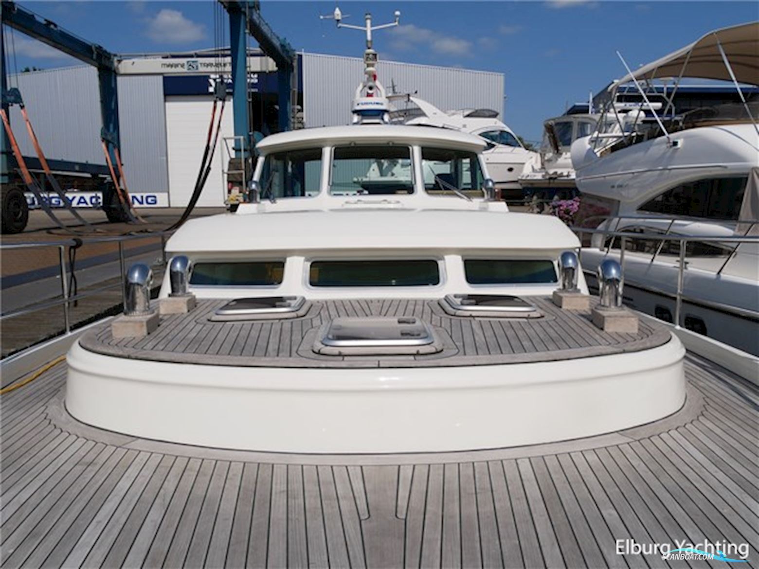 Pieter Beeldsnijder 58 - Open Pilothouse 