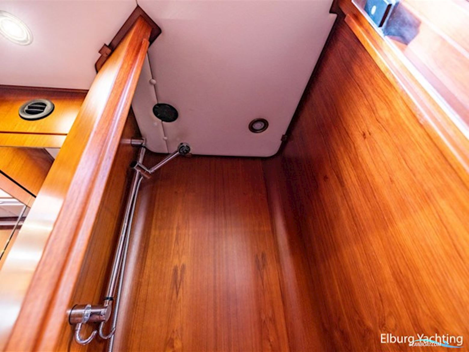 Pieter Beeldsnijder 60 - Explorer Yacht