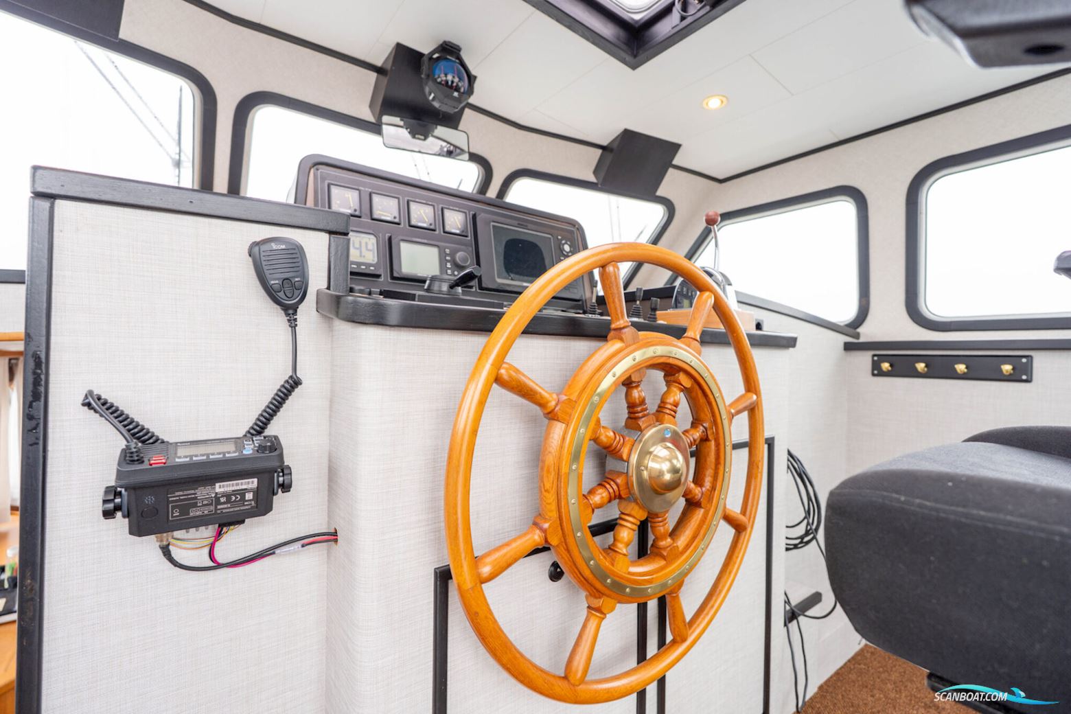 Pieter Beeldsnijder Spiegelkotter 15.00 VS