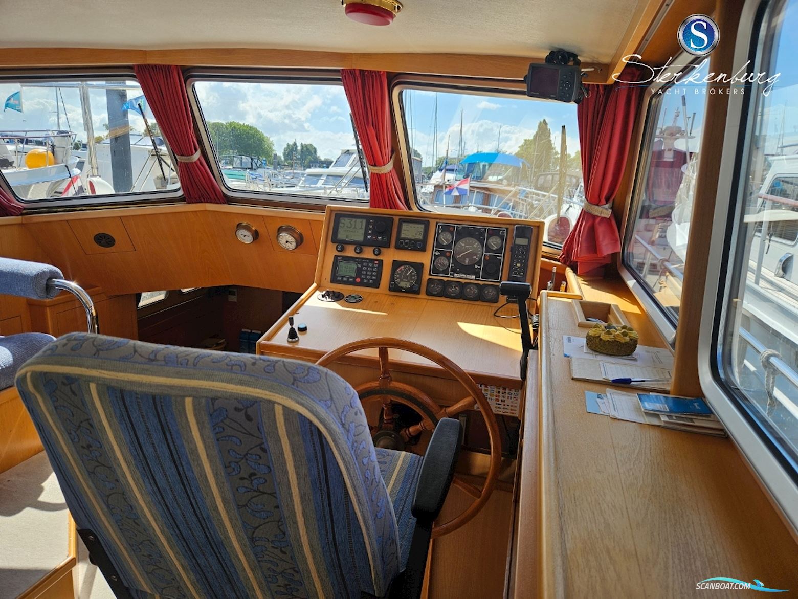 Pilot 44