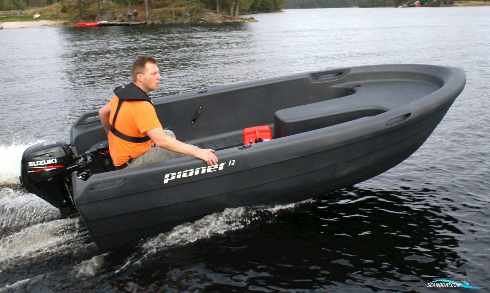 Pioner 12 Maxi Special Edition