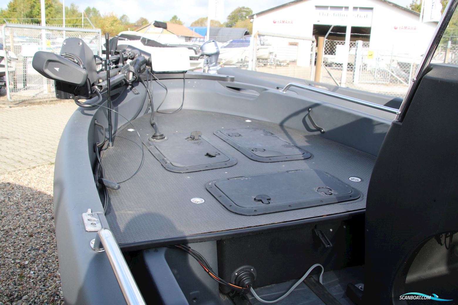 Pioner 14 Fisher Catch Edition-Garmin