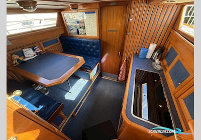Polyboats Polyflash Motorbåt 1963, med Daimler Benz OM 617 motor, Tyskland