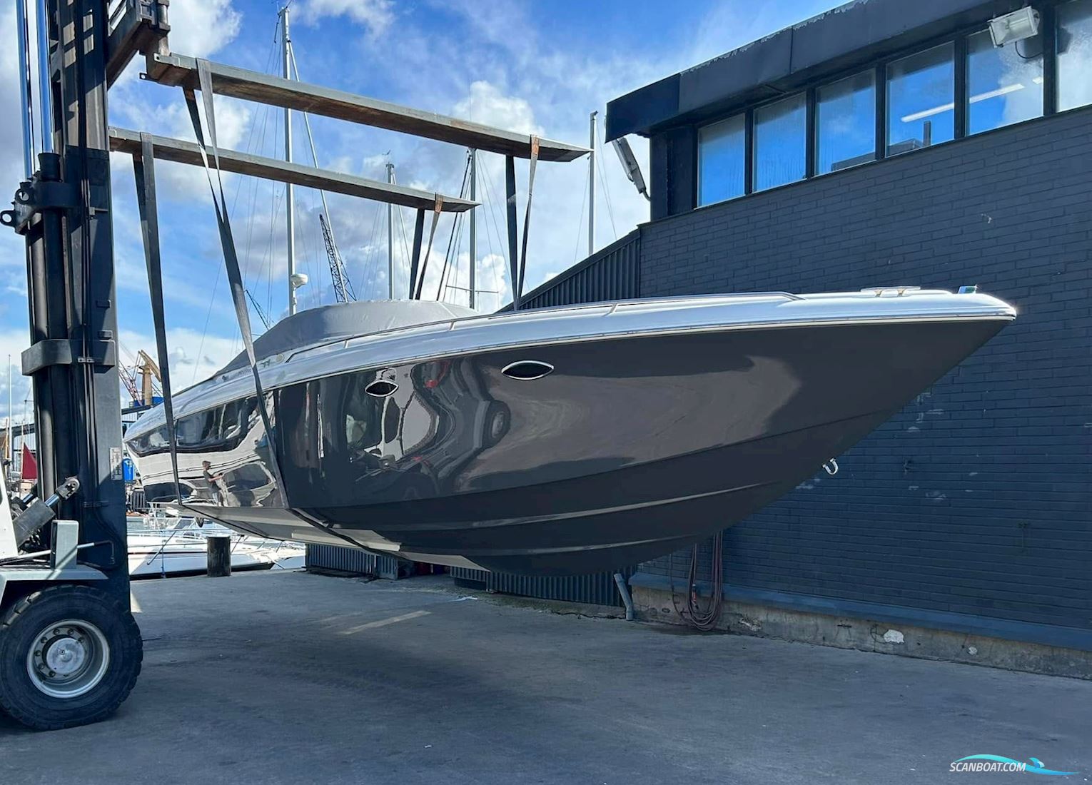 Powerquest 340 Vyper Motorbåt 1996, med 2 x Mercruiser 496 Mag HO motor, Sverige