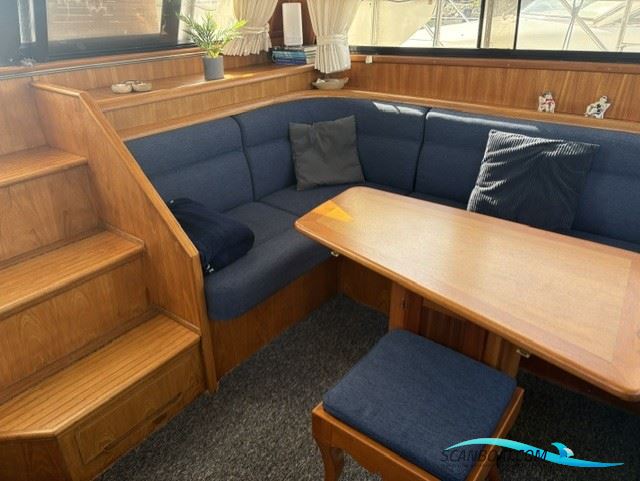 President 395 - Flybridge