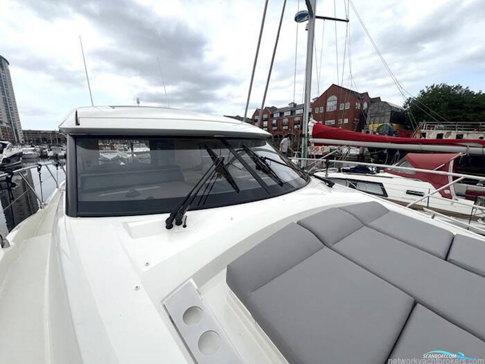 Prestige 460 S