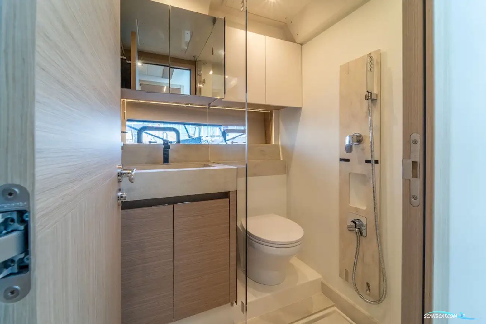 Prestige 520