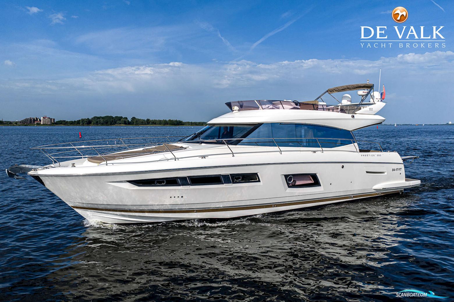 Prestige 550 Flybridge