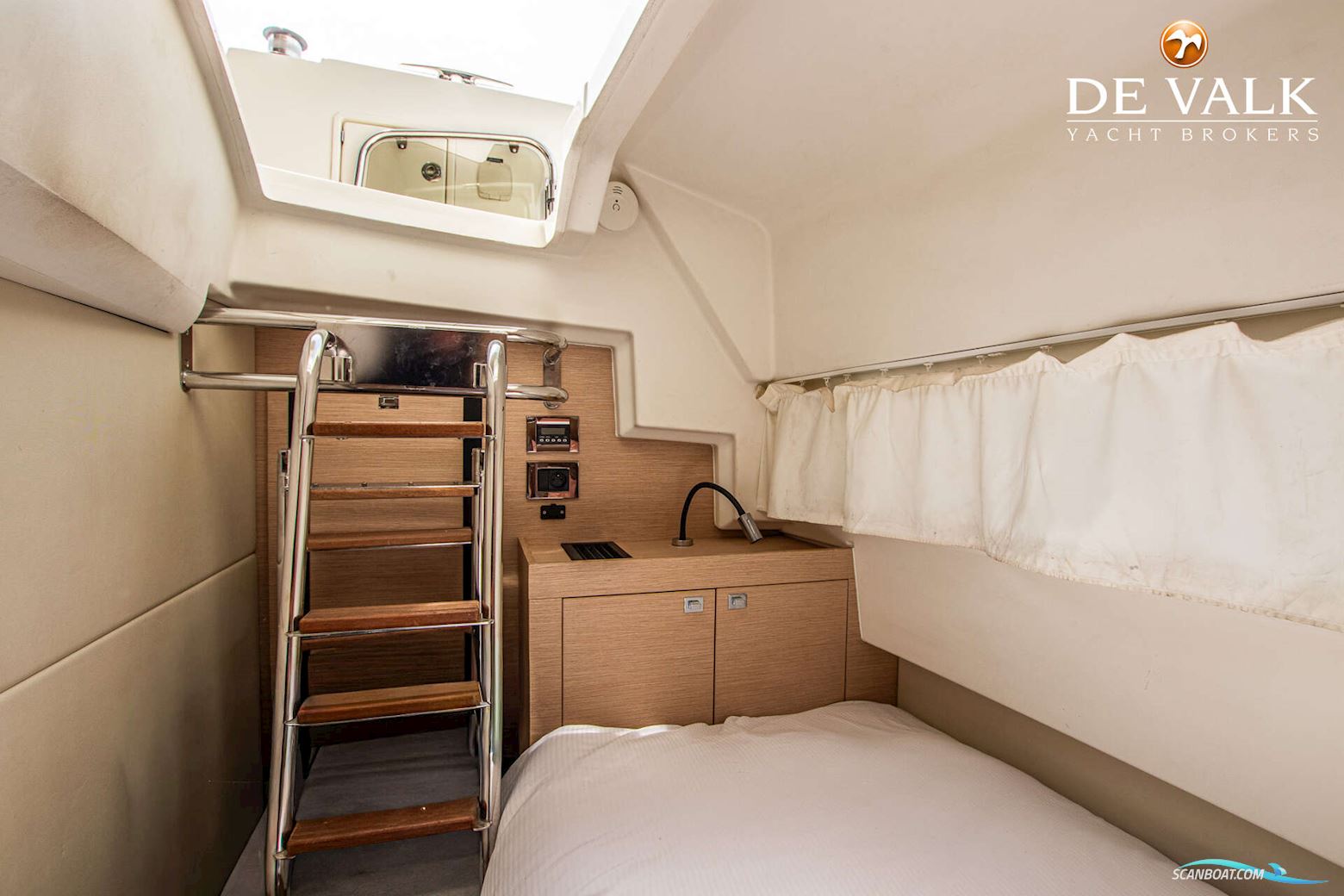 Prestige 550 Flybridge