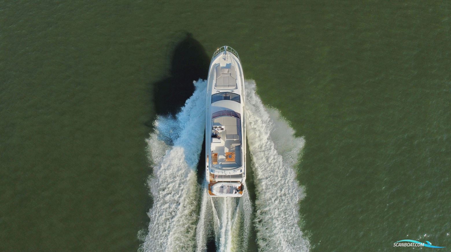 Prestige 590 Flybridge