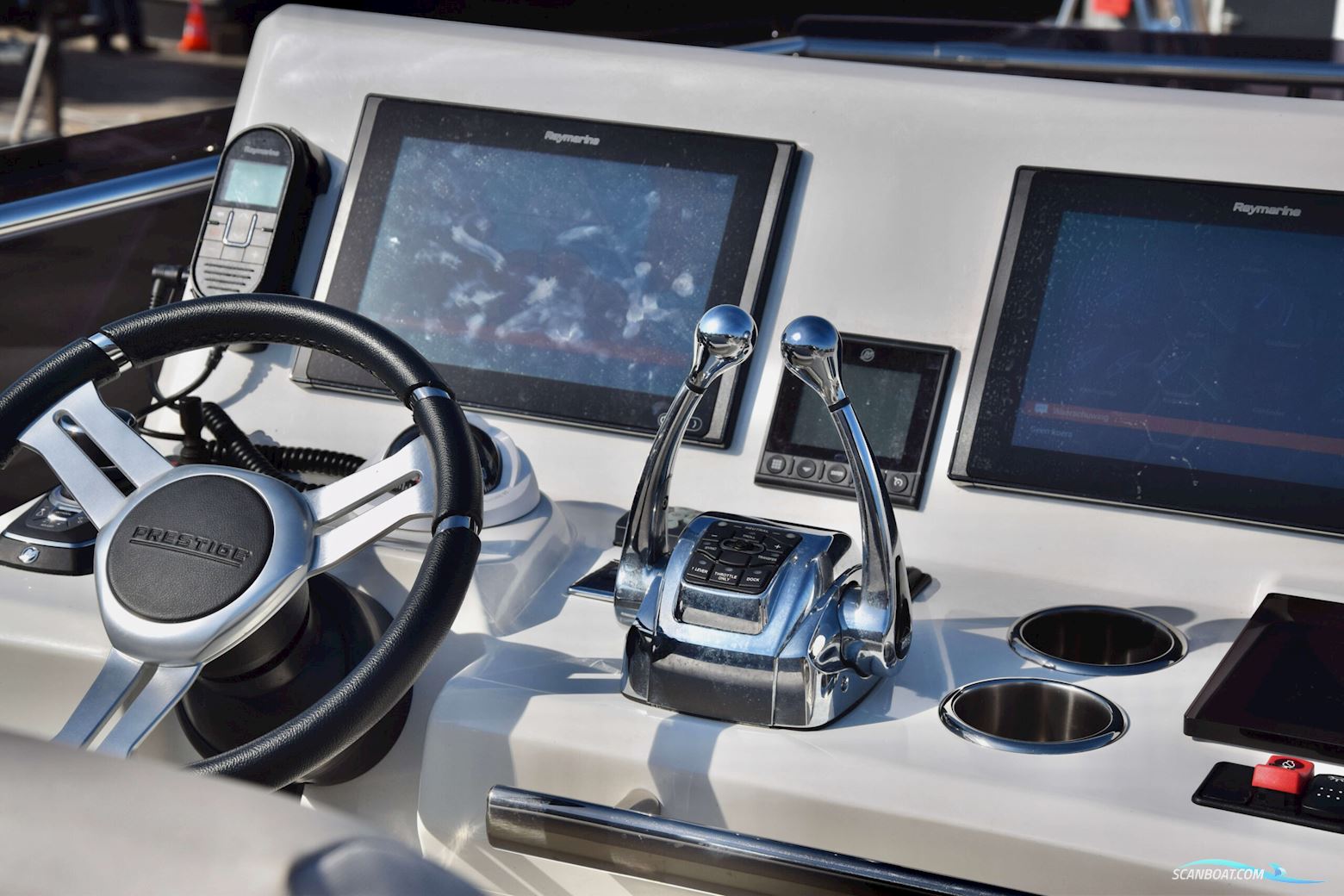 Prestige 590 Flybridge