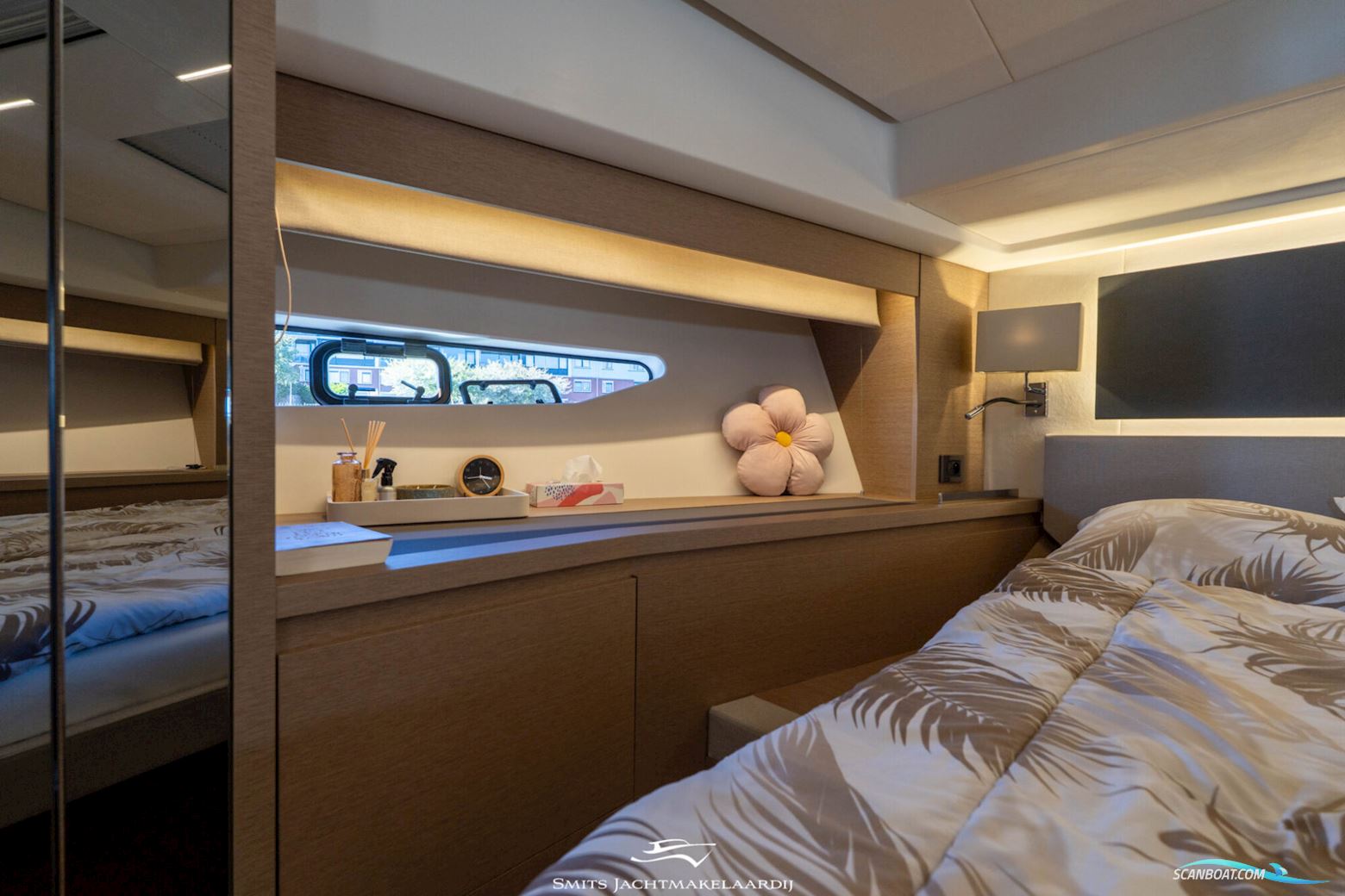 Prestige 590 Flybridge