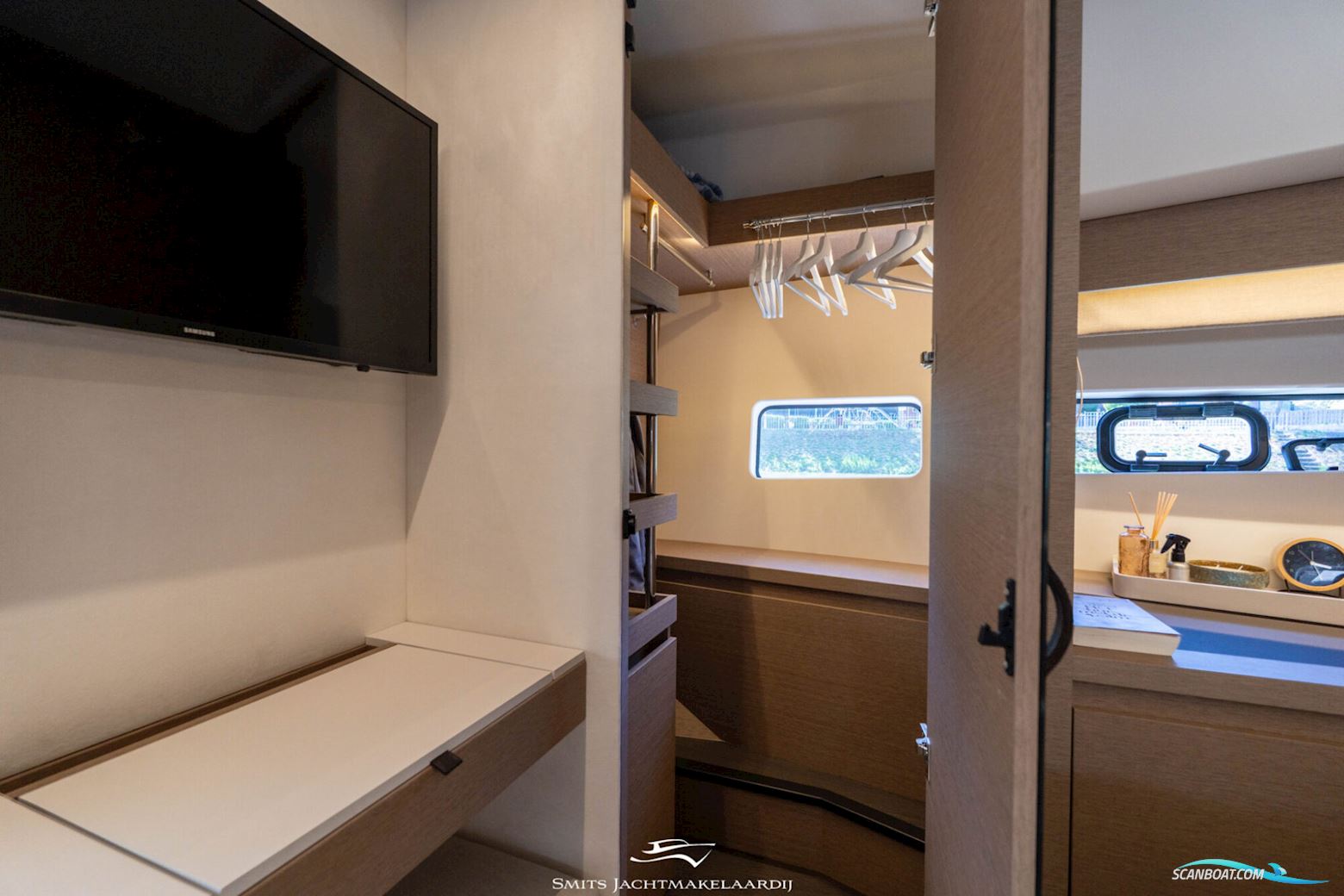 Prestige 590 Flybridge