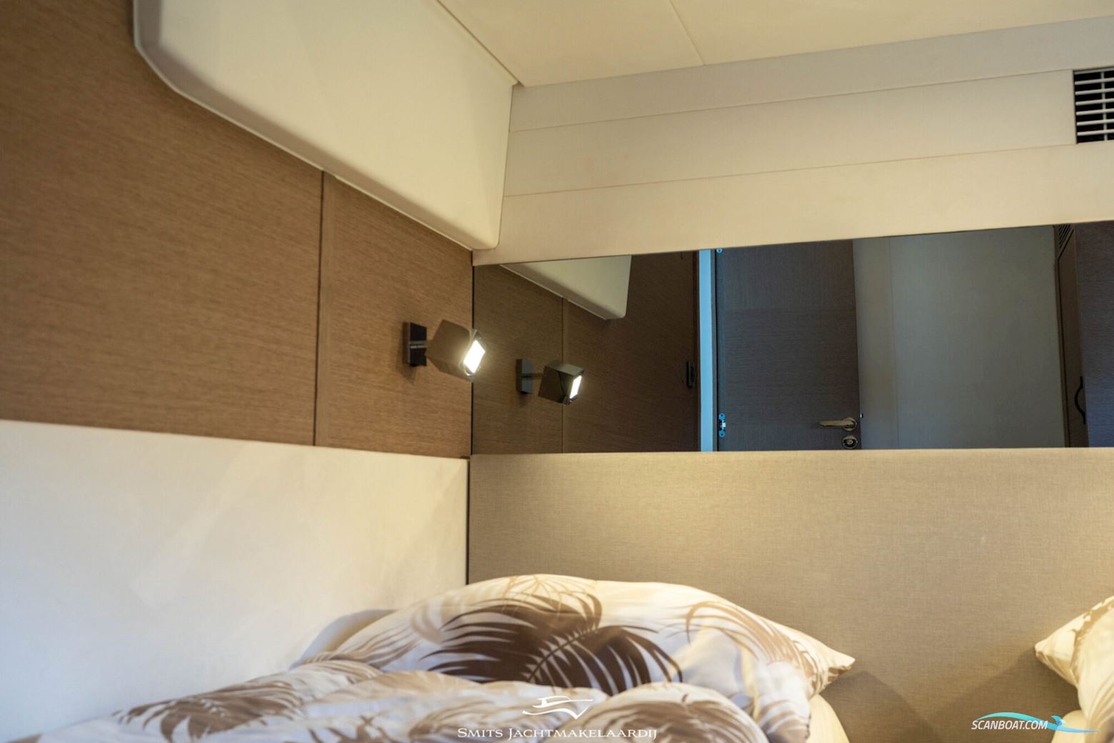 Prestige 590 Flybridge