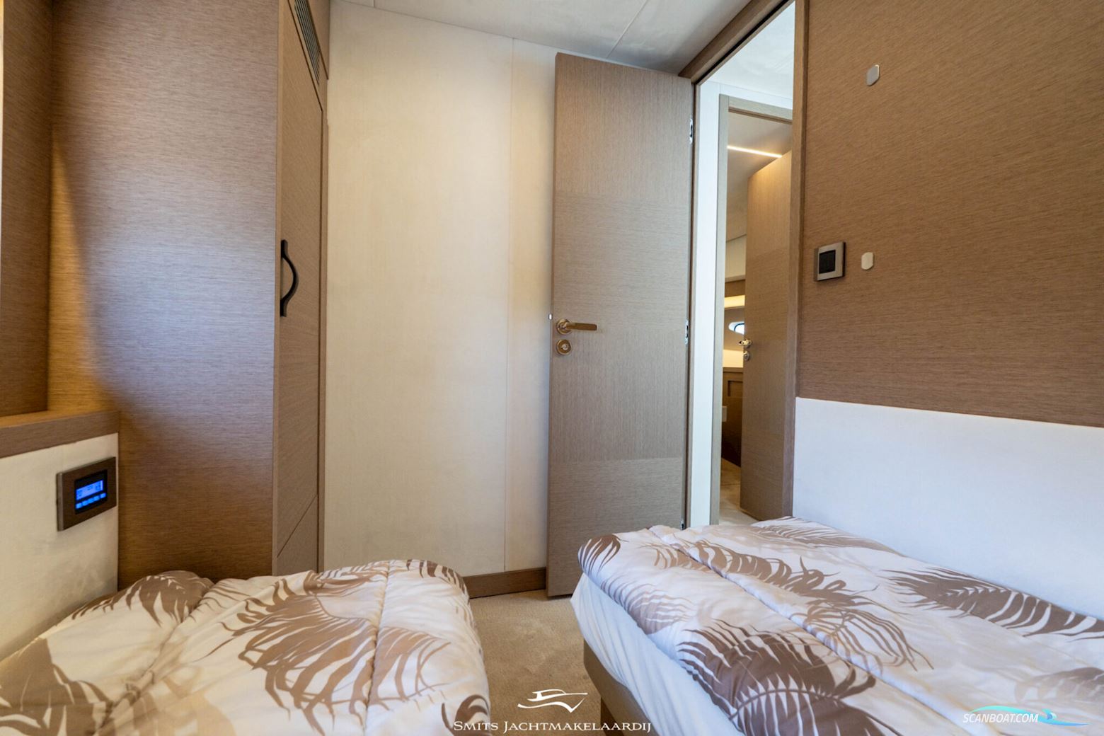 Prestige 590 Flybridge