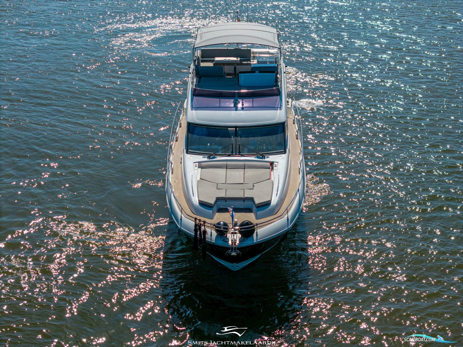Prestige 590 Flybridge
