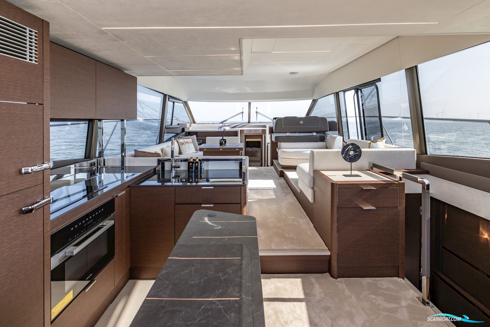 Prestige 590