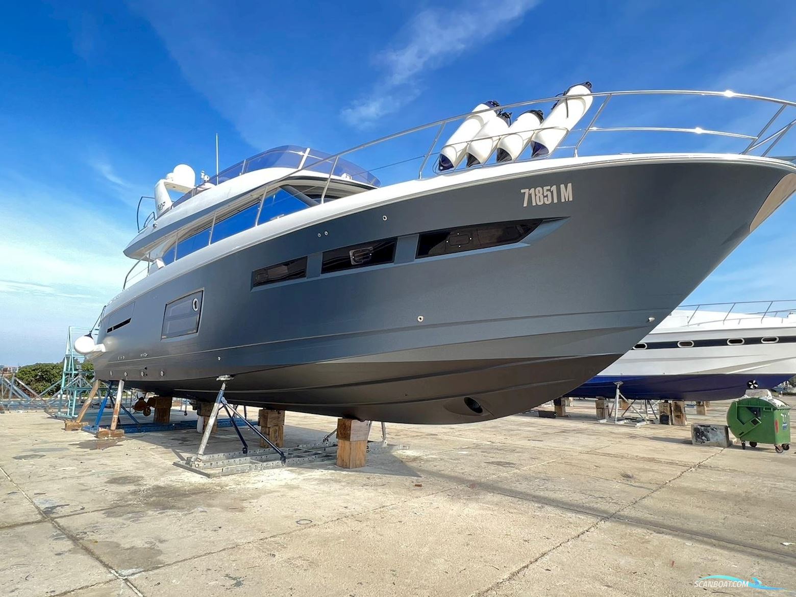 Prestige 620 Fly
