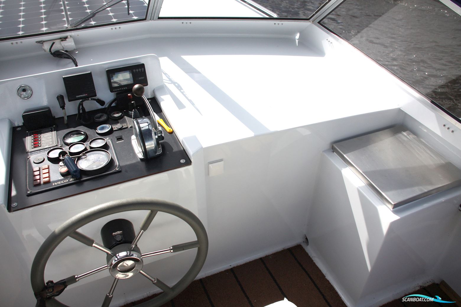 Prestige De Luxe 1250 AK